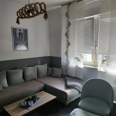 Ferien-, Monteurswohnung In Bottrop