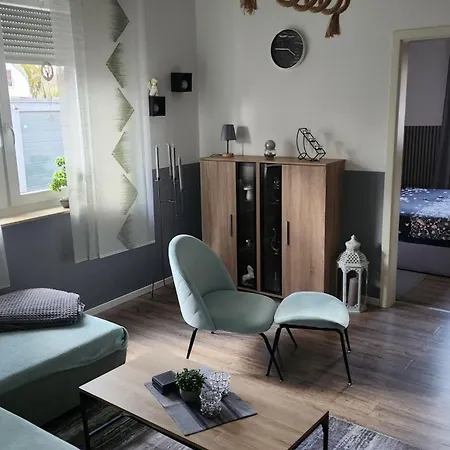 Apartment Ferien-, Monteurswohnung In *
